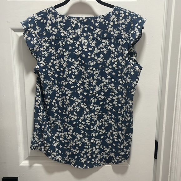 Blouse Never Worn. - Picture 4 of 4